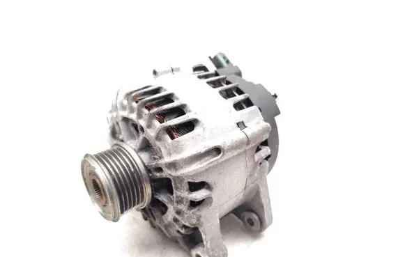 Citroen C4 SpaceTourer Generator/alternator 9826573480