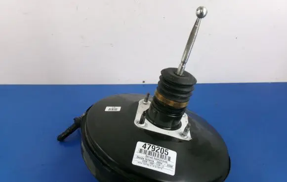 Skoda Octavia Mk2 (1Z) Brake booster 1K1614105AE