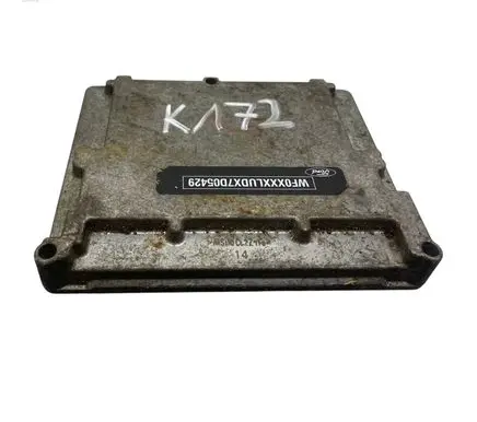Ford Focus Engine control unit/module 5M5112A650SF WEPG73AN5X10 1310185A