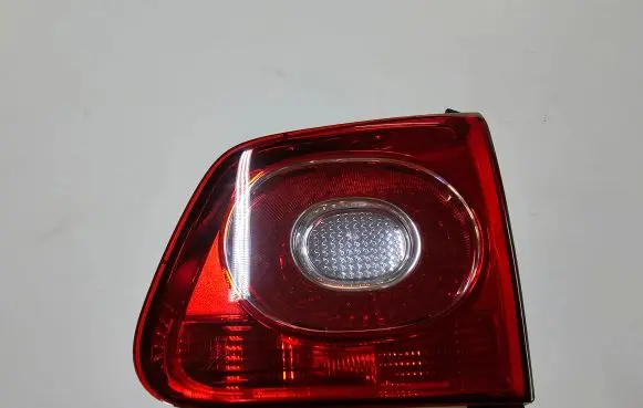 Volkswagen Tiguan Tailgate rear/tail lights 5N0945094B 5N0945264