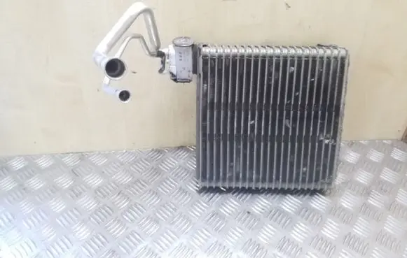 Toyota Previa (XR30, XR40) II Air conditioning (A/C) radiator (interior) 