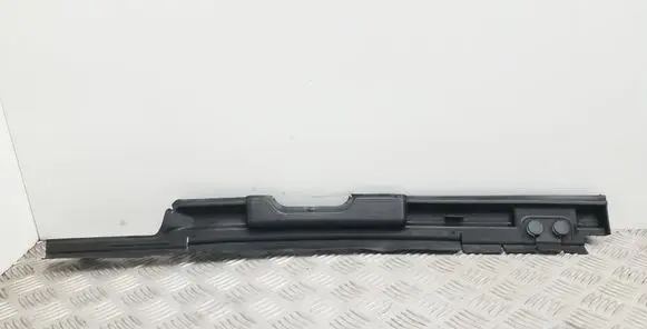 Audi Q5 SQ5 Intercooler air guide/duct channel 8R0121292B