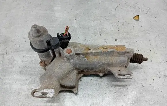 Smart ForFour I Clutch slave cylinder 01398100067