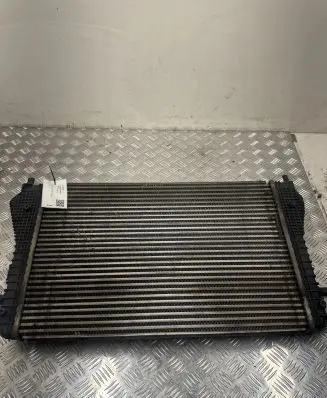 Volkswagen Tiguan Intercooler radiator 3C0145805AM