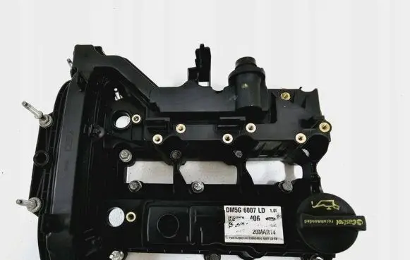 Ford Focus Rocker cam cover CM5G-6K271