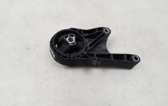 Opel Astra J Engine mounting bracket 13248600