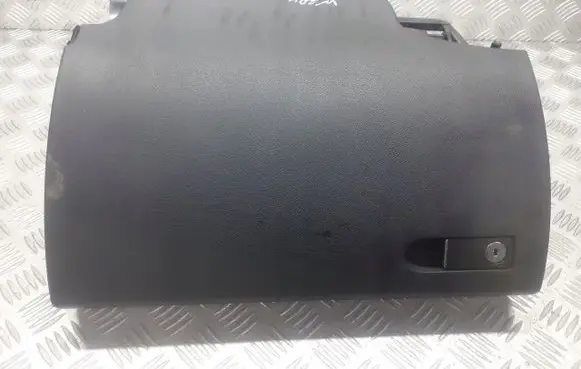 Mercedes-Benz C W204 Glove box A2046802691