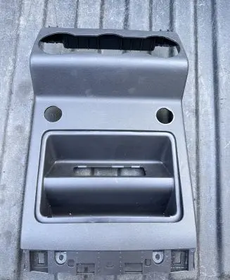 Other center console (tunnel) element