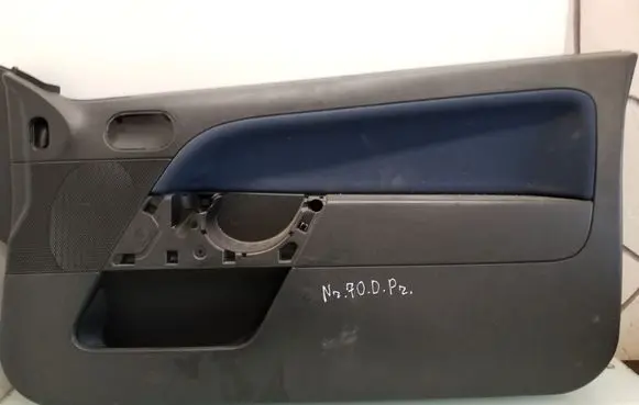 Ford Fiesta Front door card panel trim