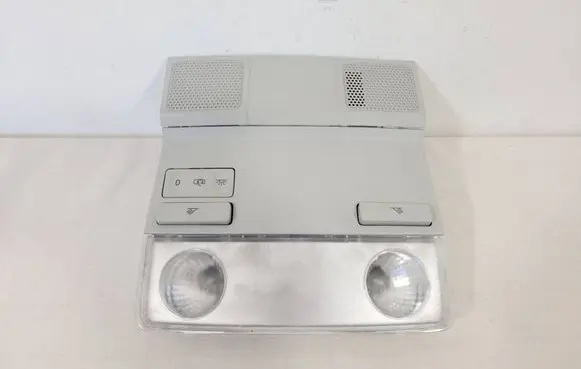 Volkswagen Golf VI Front seat light 1K0947133D