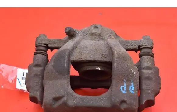 Toyota Avensis Verso Front brake caliper