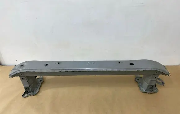 Volvo C30 Front bumper cross member