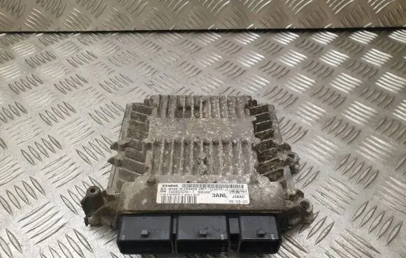 Ford Focus Engine control unit/module 4M5112A650JL 5WS40303KT1