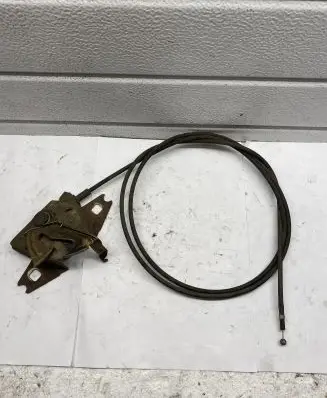 Audi A6 S6 C4 4A Engine bonnet/hood lock/catch 867823509