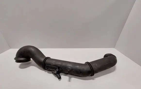 Volvo V70 Intercooler hose/pipe 31101214 7321