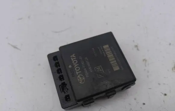 Toyota Avensis T250 Parking PDC control unit/module 4M0168T3A PZ464T042101