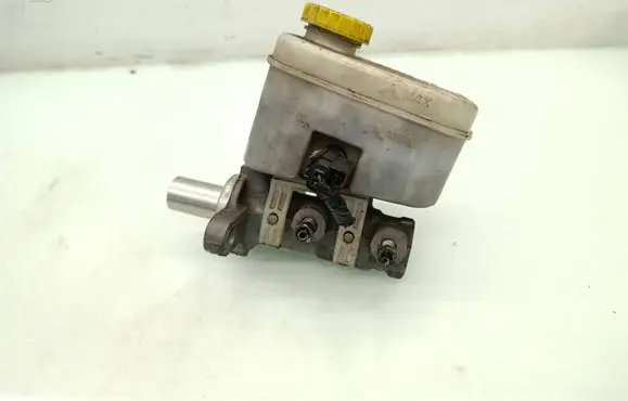 Dodge Nitro Master brake cylinder 