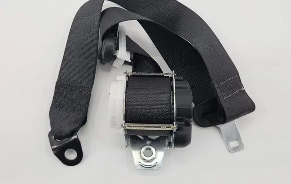 Ram 1500 Rear seatbelt P7AX80TX7AB 7AX80TX7AB