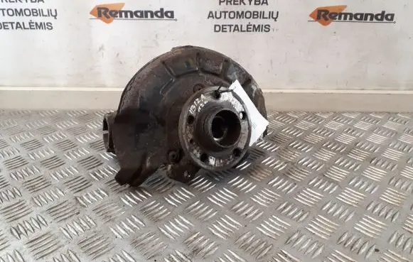 Seat Ibiza IV (6J,6P) Front wheel hub