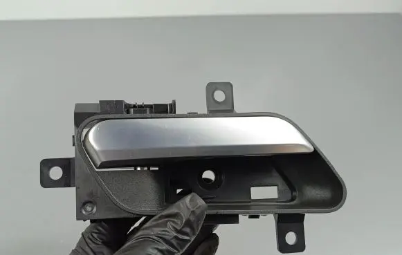 Nissan Qashqai J12 Front door interior handle 806706UA0A