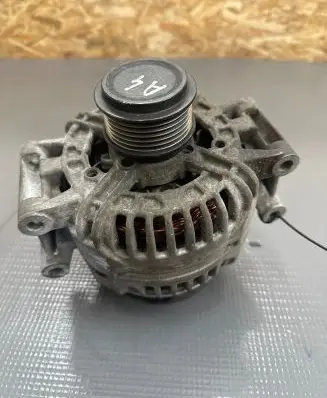 Volkswagen PASSAT B7 Generator/alternator 06H903016L 0124525113
