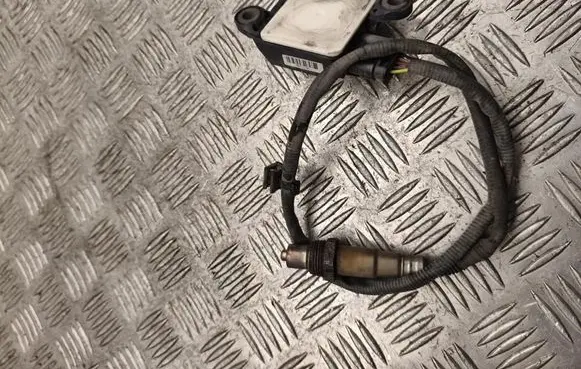 Volvo XC90 Lambda probe sensor 32203033