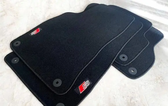 Audi Q3 F3 Car floor mat set 