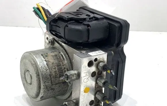 Infiniti Q50 ABS Pump 476604GE0A