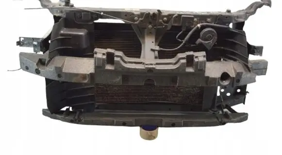 Nissan Qashqai Front piece kit 