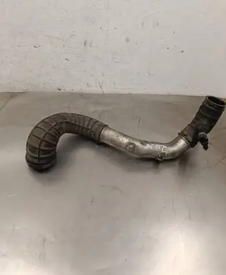 Volvo XC90 Turbo air intake inlet pipe/hose 30636854 7707 08634143