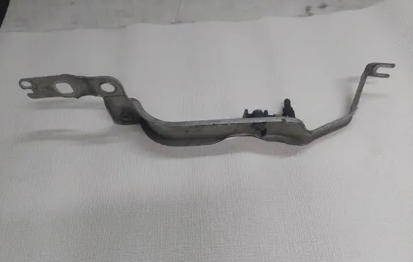 Audi A6 S6 C7 4G Headlight/headlamp mounting bracket 4G0807591