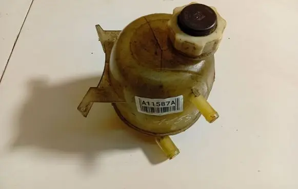 Renault Scenic I Coolant expansion tank/reservoir 7700839184