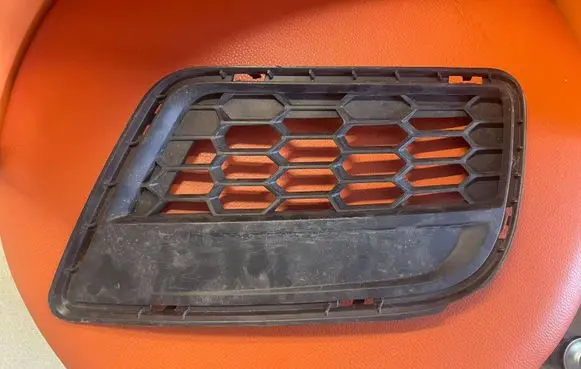BMW X3 F25 Front bumper lower grill 8048110 46177