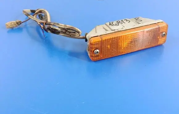 Volkswagen Golf I Front indicator light 