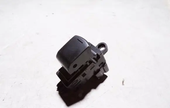 Nissan X-Trail T31 Electric window control switch 25411JG000