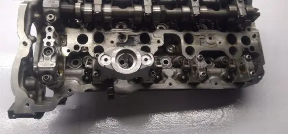 BMW 7 F01 F02 F03 F04 Engine head 7604875