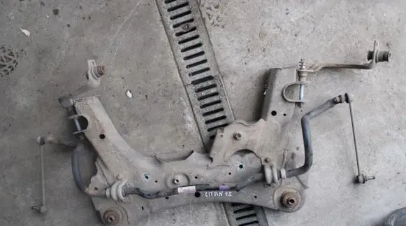 Mercedes-Benz Citan W415 Front axle beam 