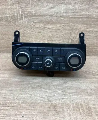 Nissan Qashqai Climate control unit 27500JD40B C7404