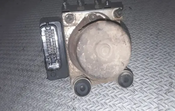 Mazda MPV ABS Pump 2065143 LE58437AZ