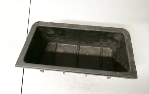 BMW 5 E39 Glove box 51478159479 51.47-8159479