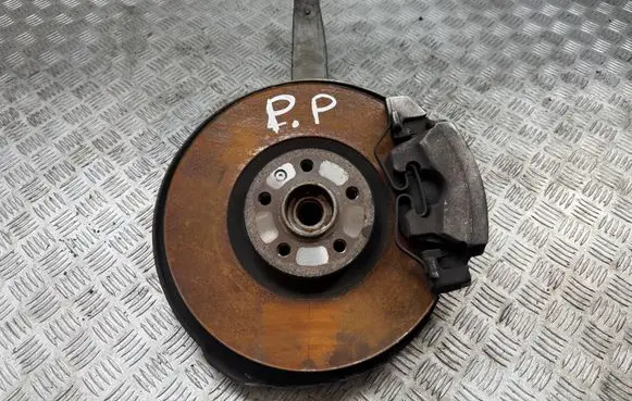 Volvo XC60 Front wheel hub spindle knuckle
