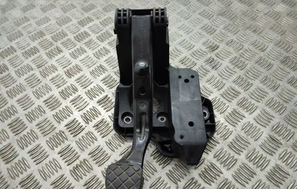Volkswagen Polo V 6R Brake pedal 6R1721058