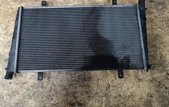 Coolant radiator