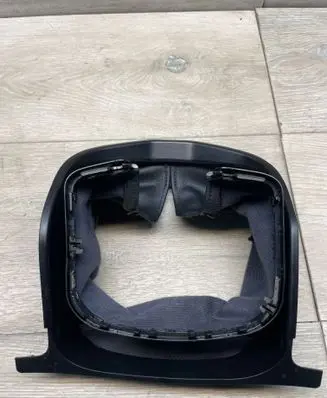 Mercedes-Benz C W204 Steering wheel column trim A2046821316 108139