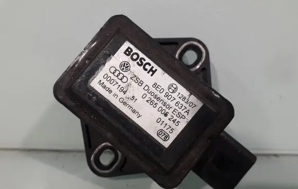 Audi A4 S4 B6 8E 8H ESP acceleration yaw rate sensor 8E0907637A
