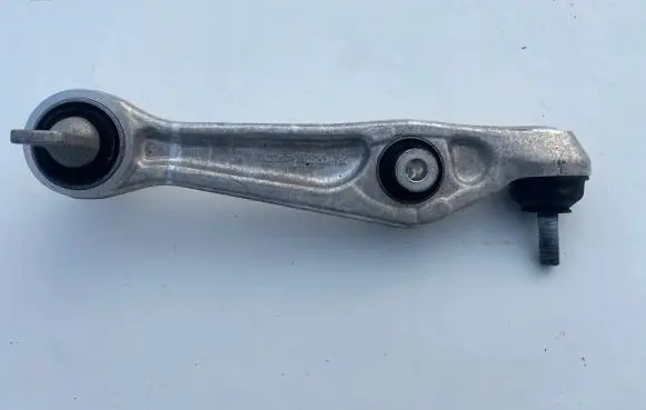 Tesla Model Y Front control arm 118834100C