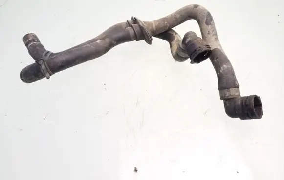 Volkswagen PASSAT B5 Engine coolant pipe/hose 8D0819373N