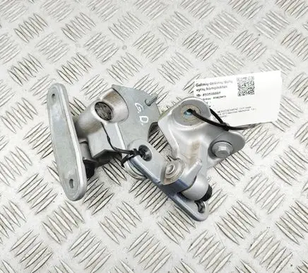 Mercedes-Benz CLA C117 X117 W117 Rear door hinge set A1767300637 A1767300437