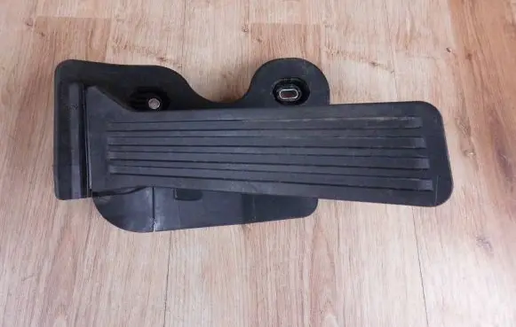 Mazda CX-3 Accelerator throttle pedal GHP941600G 6PV31204117