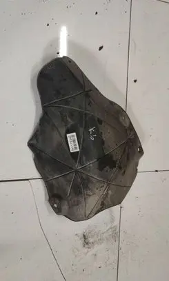 Nissan Tiida C11 Engine splash shield/under tray 167491M00A